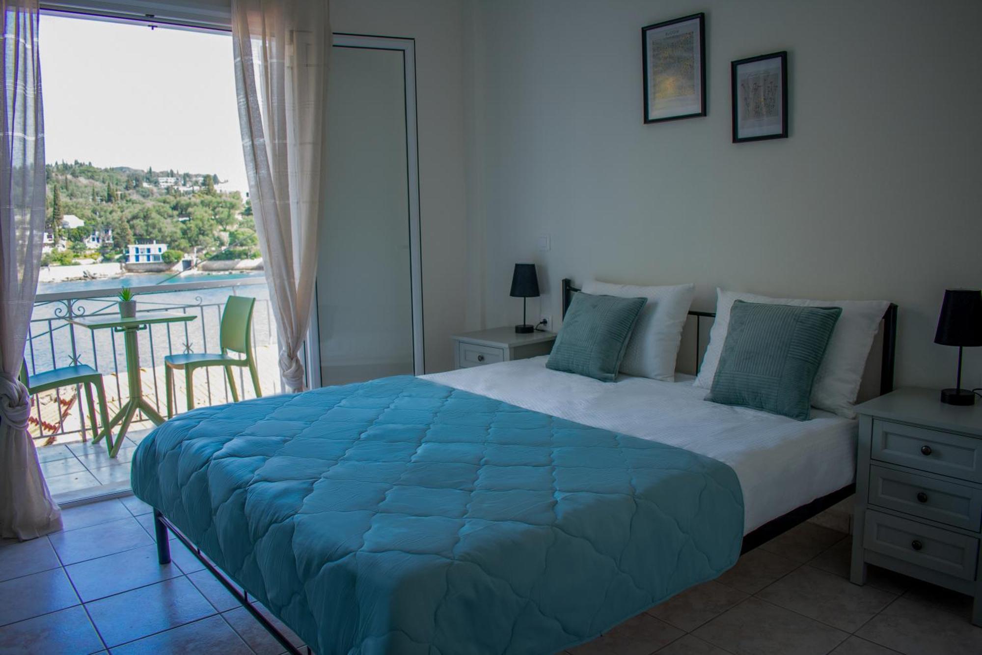 Villa Athina 帕莱欧卡斯提撒 外观 照片